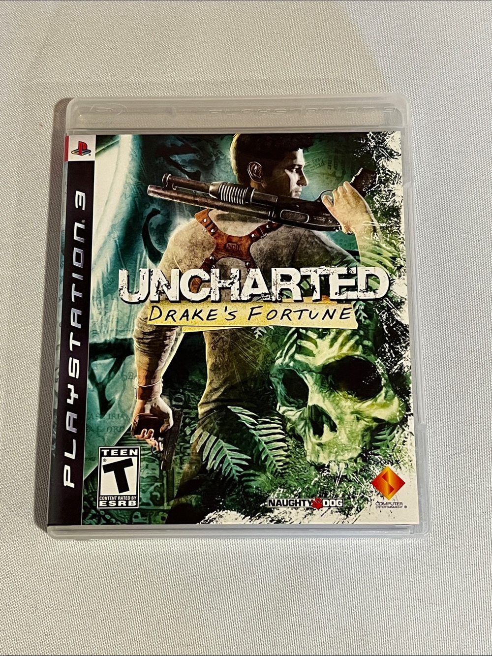 Sony Uncharted: Drake's Fortune - Green Cover Art